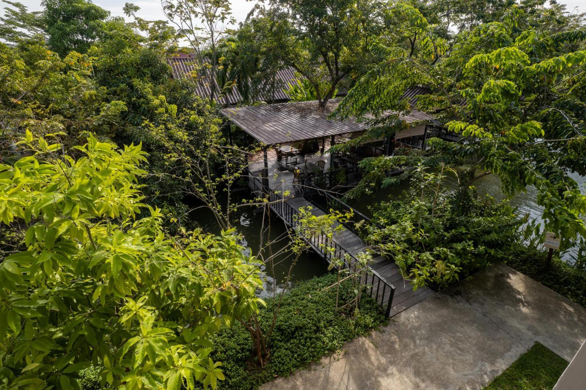 Ploen Pirom Banguecoque Exterior foto